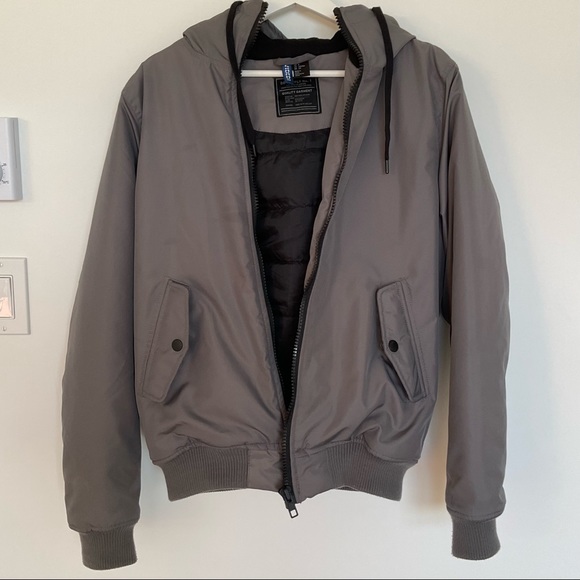 COPY - H&M JACKET - Picture 3 of 5